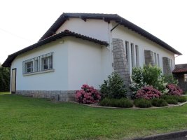 Oletako ermita Urruña aldean