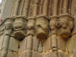 San Migel ermita Uxue aldean