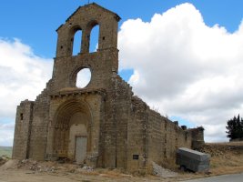 San Migel ermita Uxue aldean