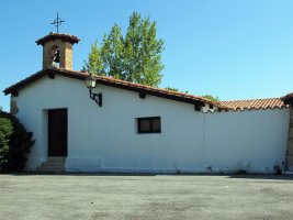 Santa Elena ermita Eskirotzko hilerrian