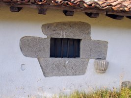 Santa Barbara ermita Satrustegiko hilerrian