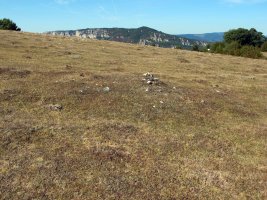 REGALBAR 1 ekialde tumulua