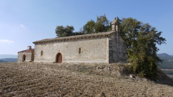 Santa Barbara ermita Abartzuza aldean