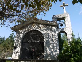 Santa Klara ermita Ondarroa aldean