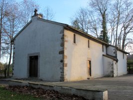 Chapelle de Serres ermita Azkaine aldean