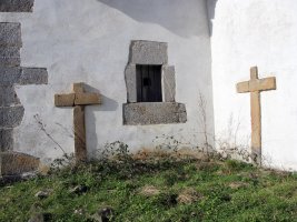 San Gregorio ermita, saietseko 2 gurutze