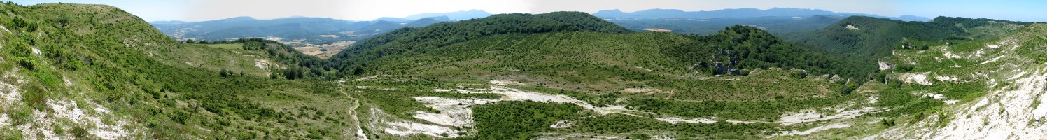 Panoramika zabala, Mendebaldeko lepotik Hegoaldera begira