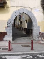 Atzietako kaleko sarrera