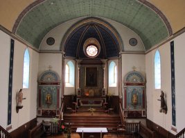 Notre Dame eliza, barrua