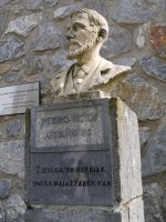 Pedro Mari Otaño bertsolariaren omenez egindako oroigarria