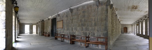 San Migel eliza, Leitza. Atariko arkupea.