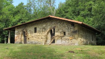 Sarriako Asentzio Txiki ermita, Berriz