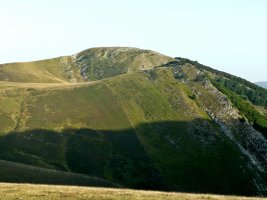 Goñiburu Txiki. Atzean, Goñiburu