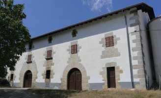 Herriko etxea, Aldatz