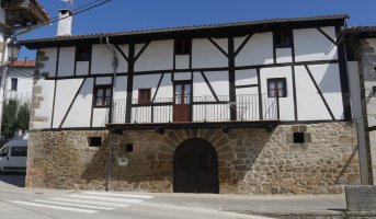 Herriko etxea, Aldatz