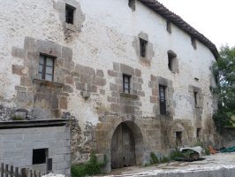 Herriko etxea, Uitzi