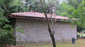 Santo Tomas ermita, Izurtza