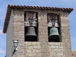 San Migel eliza, Egillor