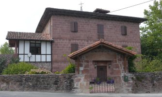 Apeztegia jauregia, Erratzu