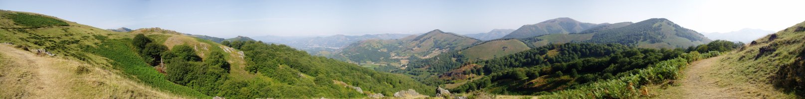 Zarkindegi ingurutik ikuspegi zabala