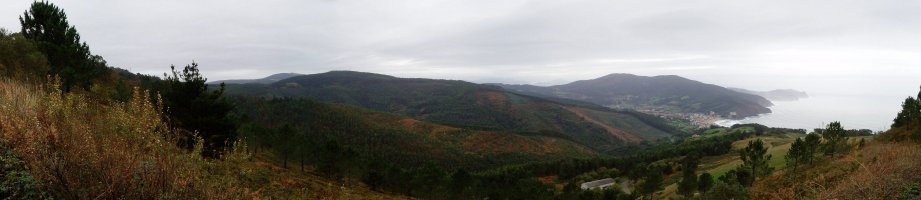 Burgoara igotzen ikuspegi zabala Bakio aldera