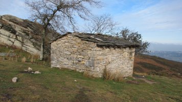 Ermita Ihizelaia inguruan, Azkaine