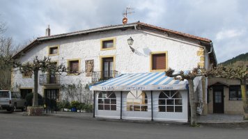 Iriaun baserria eta jatetxea, Bergara