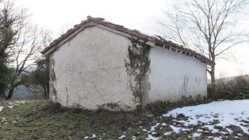 San Marko baseliza, Burutain