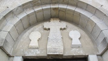 San Juan Bautista eliza, Mugerre