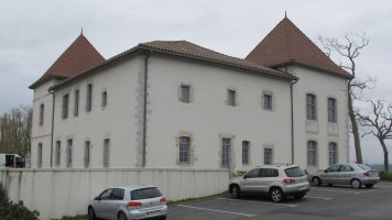 Agerria jauregia (Udaletxea), Mugerre