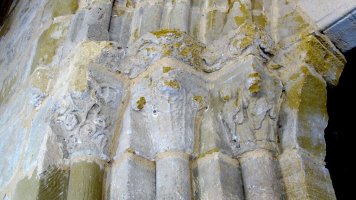 Asuncion eliza, Lehuntze