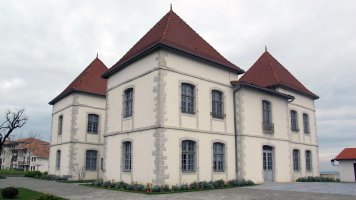 Agerria jauregia (Udaletxea), Mugerre