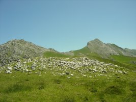 Dólmen Aizkorritxo Mayo 2011