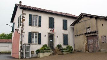 Herriko Etxea, Burgue