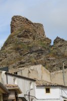 Castillo de los Moros gaztelua, Faltzes