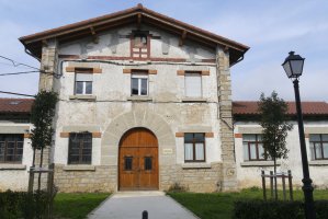 Kontzejuaren etxea, Hiriberri