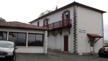 Herriko Eskola, Aiherra