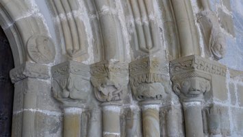 San Pedro eliza, Betelu