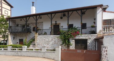 Intxaurrondo etxea, Donostia