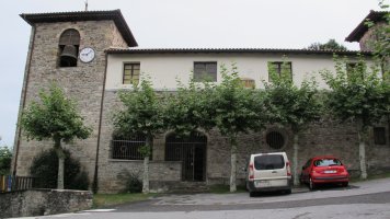 San Martín eliza, Arano