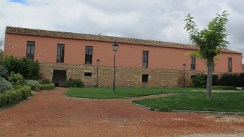 Cábrega jauregia, Mues