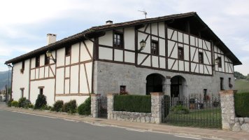 Etxeberri etxea, Altzo Muño