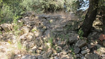 San Kristobal ermitaren hondakinak, Amillano