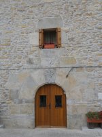 Herrikoetxea (goiko sarrera), Oskotz