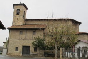 Santiago Apóstol eliza, Iurre