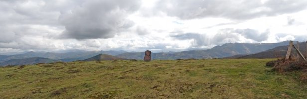 Almendruriz edo Armendarizko gailurra