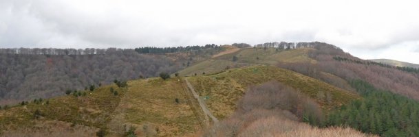 Bidango Gaina eta Elutseko bizkarra Almendruriztik