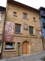 Kale Nagusia, 17 (Longa etxea)