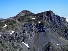 Hiru Erregeen Mahaia