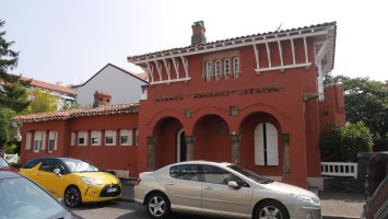 Etxe Gorria, Hendaia